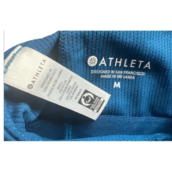 Athleta Strappy Back Sports Bra Blue/Teal Size M Fair Trade Certified - Picture 5 of 5